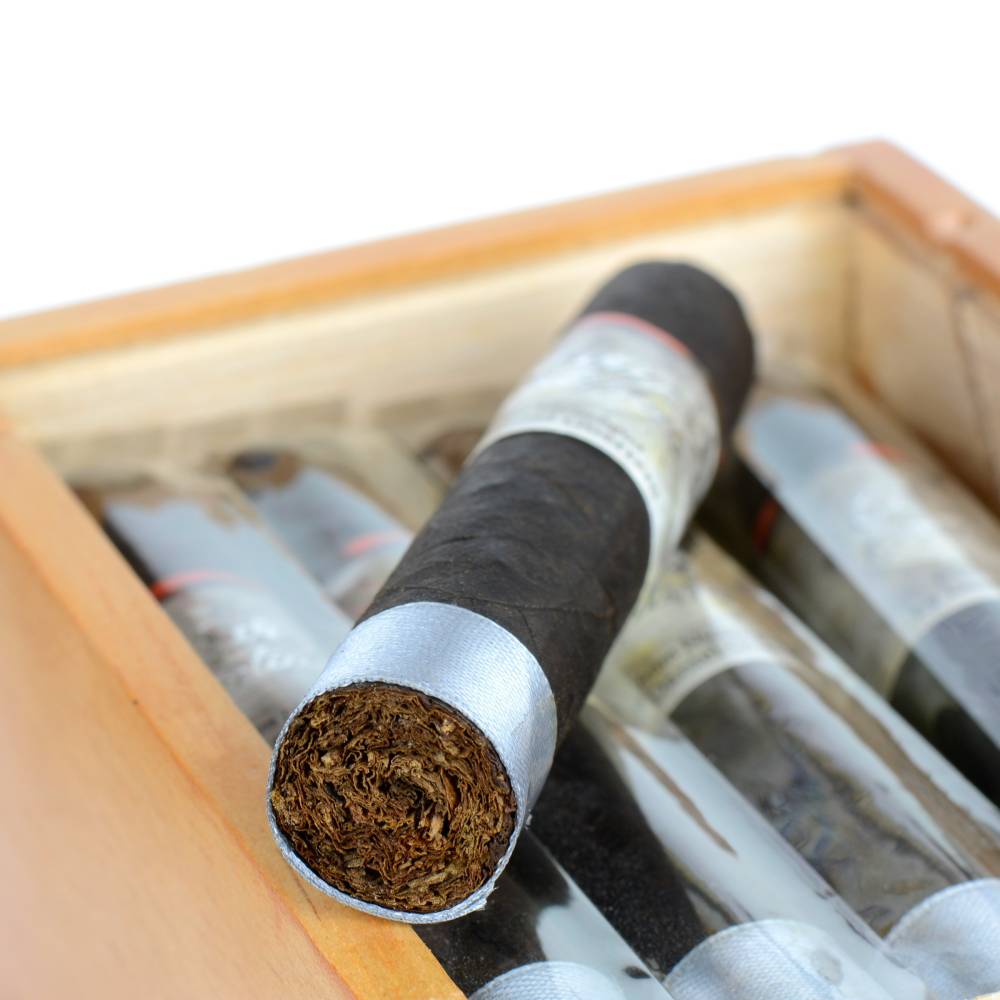 El Viejo Continente Maduro Robusto (25)