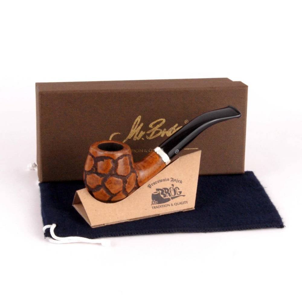 Pipa 82 Consul Briar Rusticated 9mm / Mr. Brog