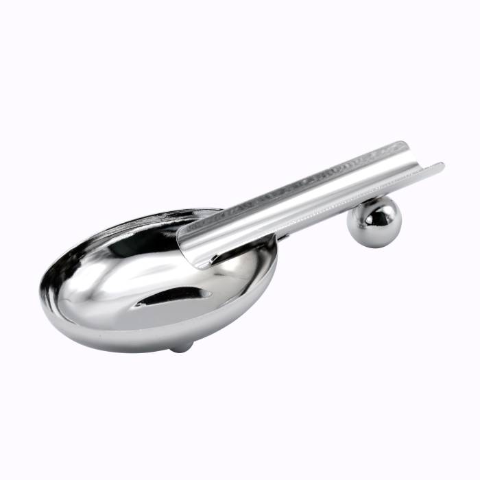 Scrumiera metal trabuc / Toro